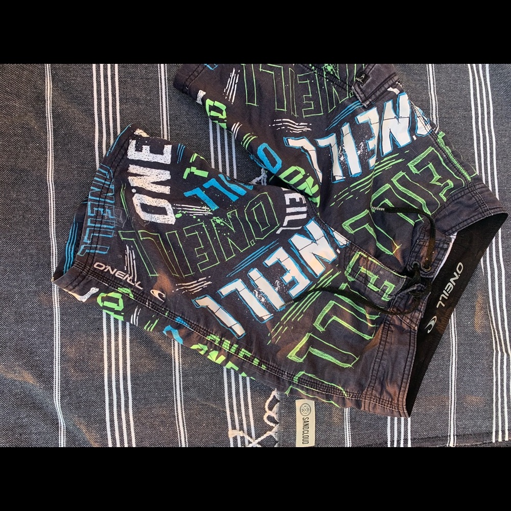 O’Neil Board Shorts sz26